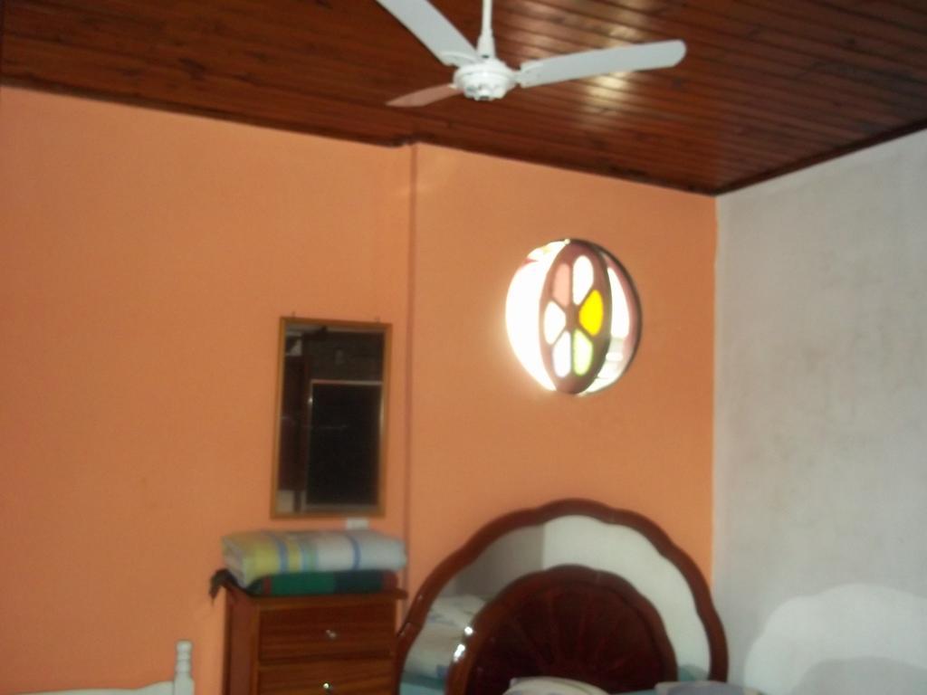 Pousada Riacho Doce Caraguatatuba Quarto foto