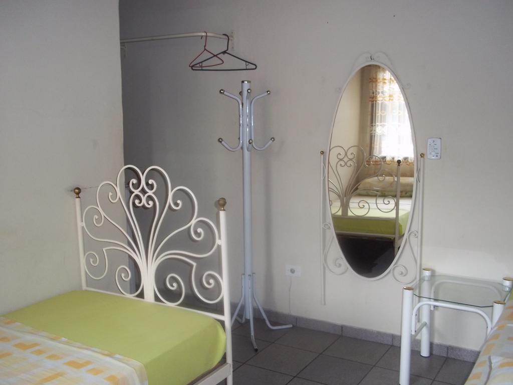 Pousada Riacho Doce Caraguatatuba Quarto foto