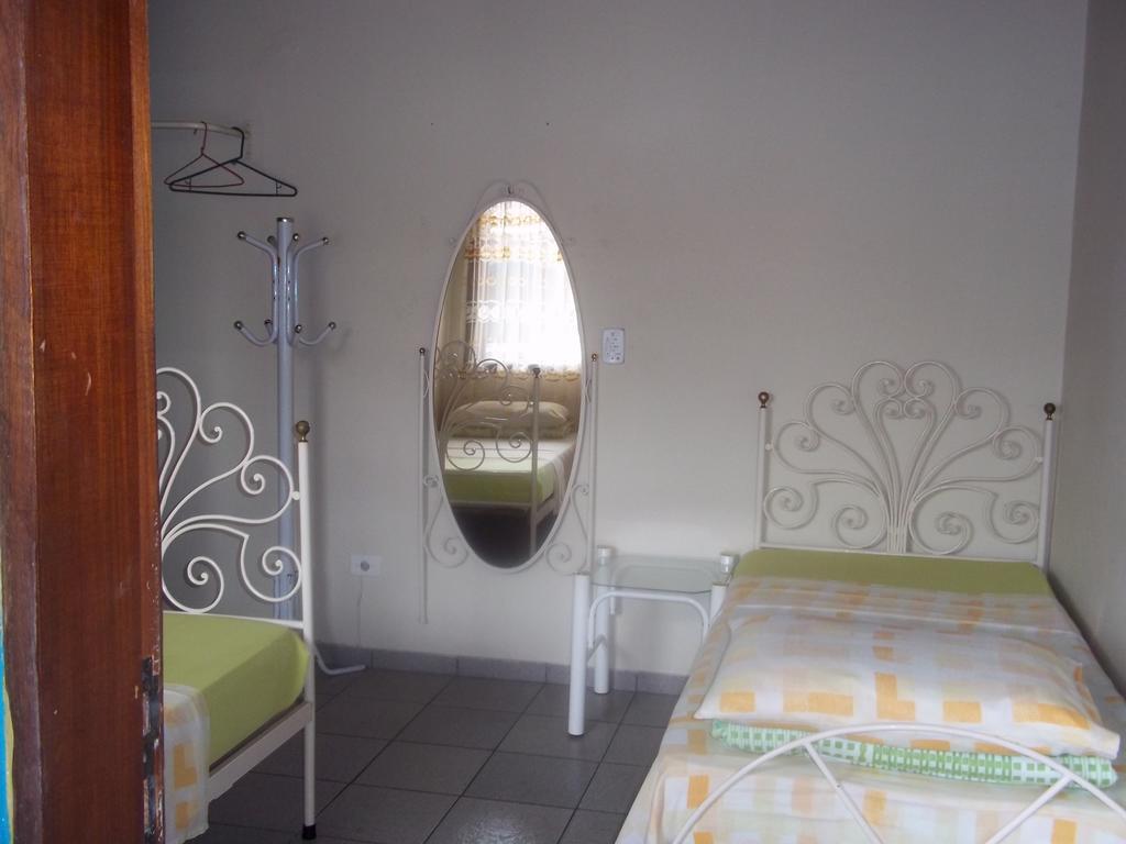 Pousada Riacho Doce Caraguatatuba Quarto foto