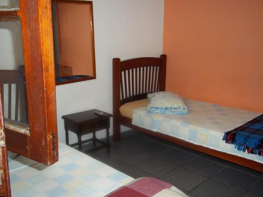 Pousada Riacho Doce Caraguatatuba Quarto foto
